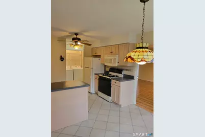 58 Country Walk #58, Shelton, CT 06484 - Photo 3