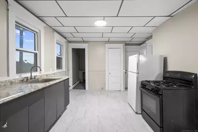 37 Plaza Avenue, Waterbury, CT 06710 - Photo 5