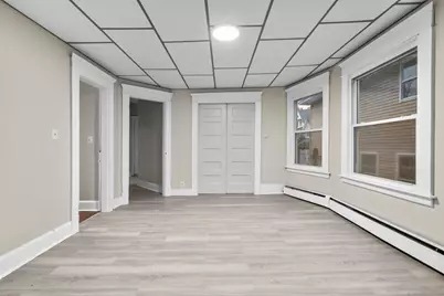 37 Plaza Avenue, Waterbury, CT 06710 - Photo 3