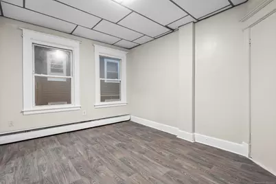 37 Plaza Avenue, Waterbury, CT 06710 - Photo 15