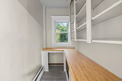 37 Plaza Avenue, Waterbury, CT 06710 - Photo 7