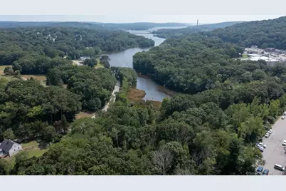 1105 Norwich New London Turnpike, Montville, CT 06382 - Photo 9