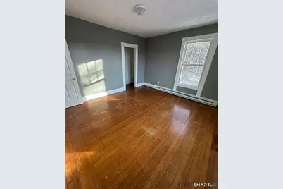 484 Waterville Street, Waterbury, CT 06710 - Photo 5