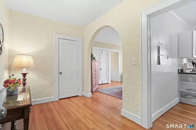 8 Elmcrest Terrace #APT 103, Norwalk, CT 06850 - Photo 7
