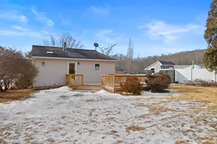 3 Sunnieside Dr, East Lyme, CT 06357 - Photo 3