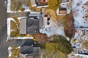 3 Sunnieside Dr, East Lyme, CT 06357 - Photo 9