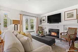 98 Comstock Hill Ave, Norwalk, CT 06850 - Photo 3