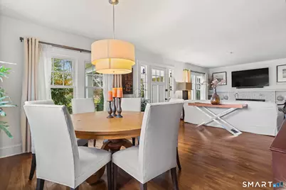 98 Comstock Hill Avenue, Norwalk, CT 06850 - Photo 5