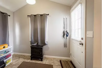 28 Elaine Drive, East Windsor, CT 06016 - Photo 7