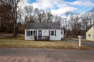 28 Elaine Dr, East Windsor, CT 06016 - Photo 1