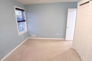 100 Beacon St, Bristol, CT 06010 - Photo 15