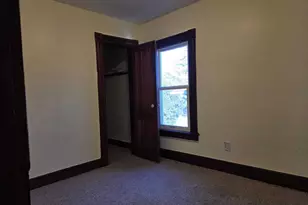 29 8th St, Derby, CT 06418 - Photo 7