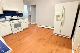 20 Dean St, Stamford, CT 06902 - Photo 3