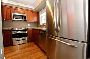 109 Forest St, Stamford, CT 06901 - Photo 5