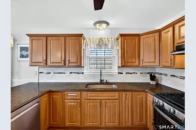 20 Colonial Heights Road, East Haven, CT 06473 - Photo 13