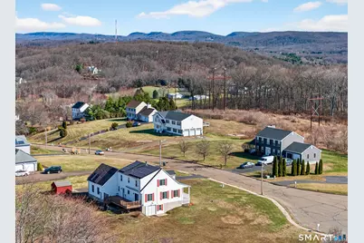 20 Colonial Heights Road, East Haven, CT 06473 - Photo 33