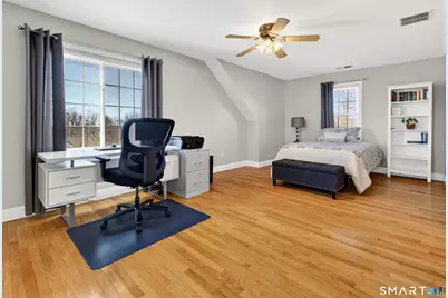 20 Colonial Heights Road, East Haven, CT 06473 - Photo 7