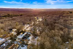 31 Branch Hill Rd, Preston, CT 06365 - Photo 5