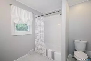 680 Kennedy Rd, Windsor, CT 06095 - Photo 23