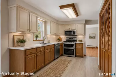 26 Pent Road, Branford, CT 06405 - Photo 3