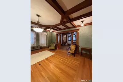 35 Burton Street, Hartford, CT 06112 - Photo 9