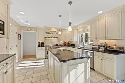 39 Platts Hill Road, Newtown, CT 06470 - Photo 11