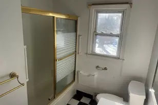 33 Wood Pond Rd, West Hartford, CT 06107 - Photo 21