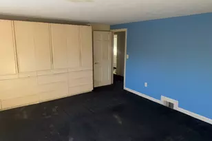 33 Wood Pond Rd, West Hartford, CT 06107 - Photo 13