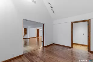 190 E Rocks Rd, Norwalk, CT 06851 - Photo 17