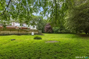 190 E Rocks Rd, Norwalk, CT 06851 - Photo 37