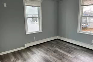 2449 North Ave, Bridgeport, CT 06604 - Photo 11