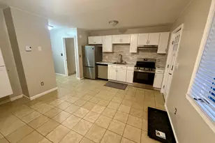 21 Oak Ave Ext, Torrington, CT 06790 - Photo 3