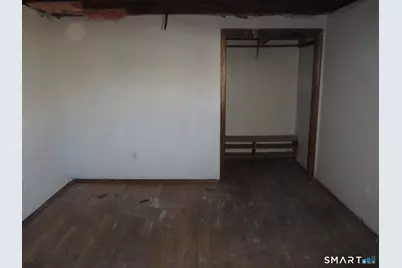 37 Graham Road, East Hartford, CT 06118 - Photo 13