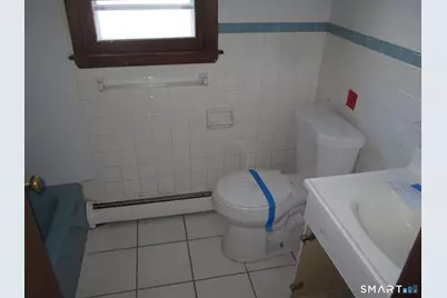 37 Graham Road, East Hartford, CT 06118 - Photo 11