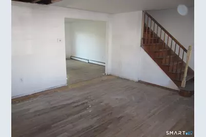 37 Graham Road, East Hartford, CT 06118 - Photo 5