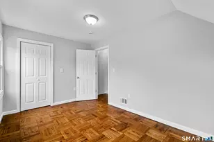 196 Farren Ave, New Haven, CT 06513 - Photo 19