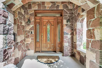 24 Brierwood Drive, Orange, CT 06477 - Photo 5