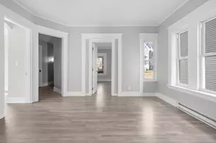 55 Plaza Ave, Waterbury, CT 06710 - Photo 9