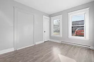 55 Plaza Ave, Waterbury, CT 06710 - Photo 15