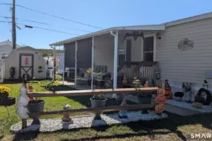 7 1st St, Beacon Falls, CT 06403 - Photo 15