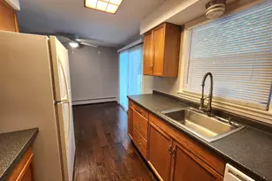 617 Center St, Manchester, CT 06040 - Photo 11