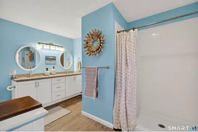 10 East Shore Avenue, Groton, CT 06340 - Photo 37