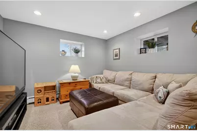 10 East Shore Avenue, Groton, CT 06340 - Photo 27