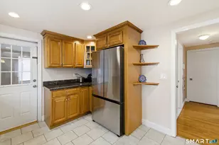 74 Lancaster Rd, West Hartford, CT 06119 - Photo 9