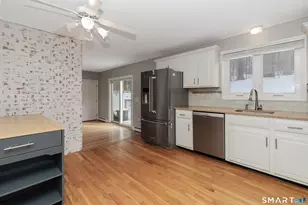 10 Apple Tree Rd, Bethel, CT 06801 - Photo 9