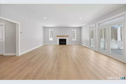 27 Greenwich Place, Colchester, CT 06415 - Photo 7