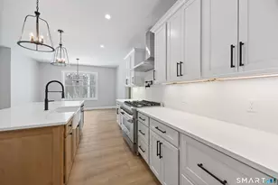 27 Greenwich Pl, Colchester, CT 06415 - Photo 15