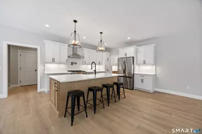 27 Greenwich Place, Colchester, CT 06415 - Photo 9