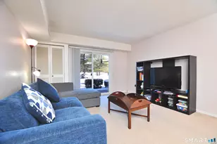 703 Twin Circle Dr, South Windsor, CT 06074 - Photo 7