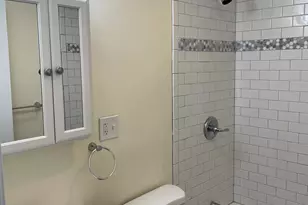 39 Elm St, Shelton, CT 06484 - Photo 5